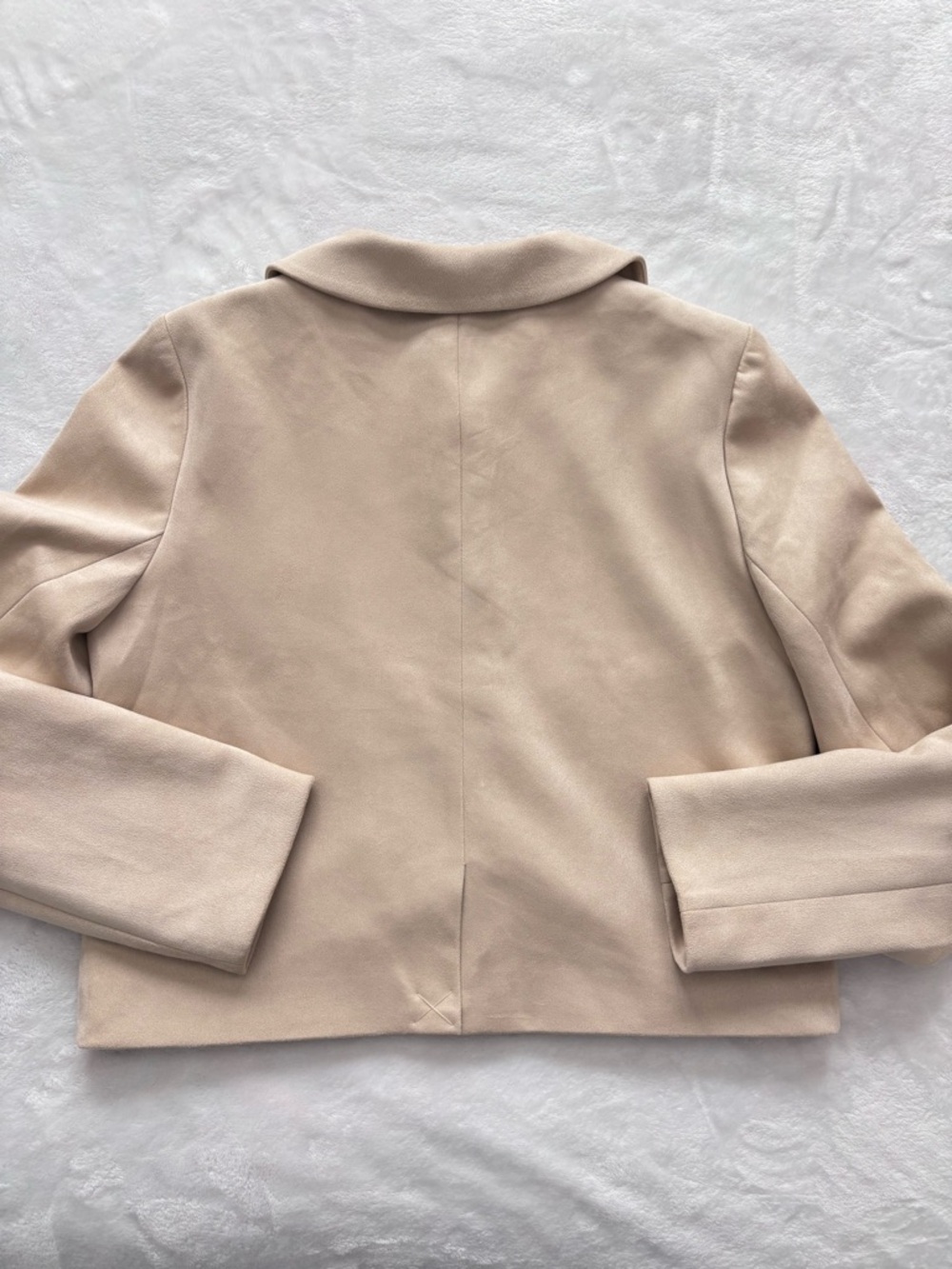 WAYF Elena Cream Cropped Suede-Like Button Front Jacket--NWT--S - Picture 10 of 16